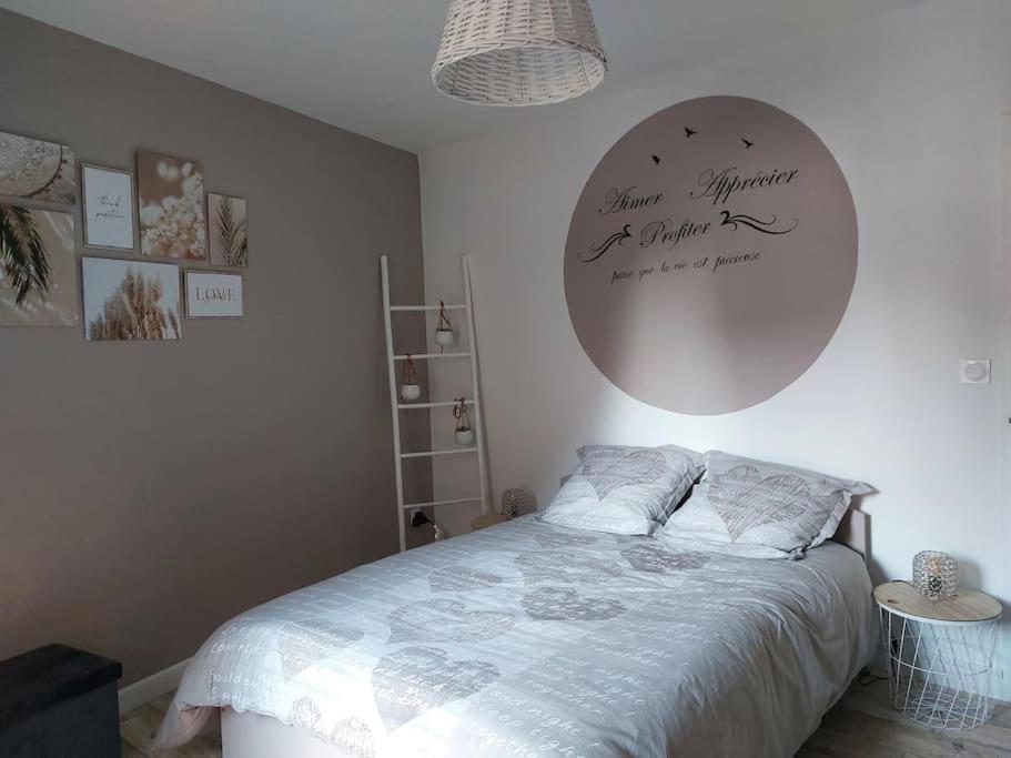 Appart Hyper Centre- Parking Apartamento Vierzon Exterior foto